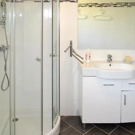 Saint-cyr-sur-mer Sleeps 6 Pool Air Con Wifi 펜션 생시르쉬르메르