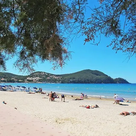 Saint-cyr-sur-mer Sleeps 6 Pool Air Con Wifi 펜션 *