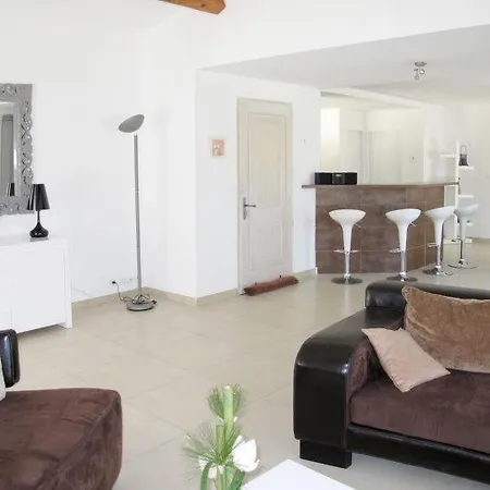 Saint-cyr-sur-mer Sleeps 6 Pool Air Con Wifi 펜션 *